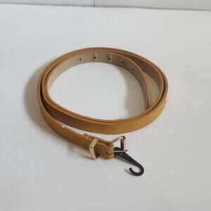 Women's Mustard Yellow Belt Size 4 Adjustable Gold Metal Buckle NWOT Accessories